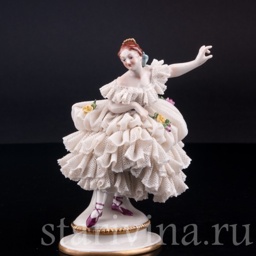 Фарфорвая статуэтка балерины Фанни Эльслер, кружевная, Volkstedt, Германия, вт. пол. 20 в..