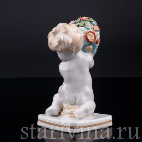 Фигурка из фарфора Малыш с букетом цветов, Karl Ens, Германия, 1920-30 гг.