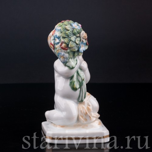 Фигурка из фарфора Малыш с букетом цветов, Karl Ens, Германия, 1920-30 гг.