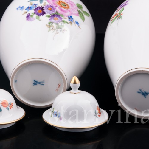 Фарфоровые декоративные Парные вазы с крышками, Meissen, Германия, сер. 20 в.
