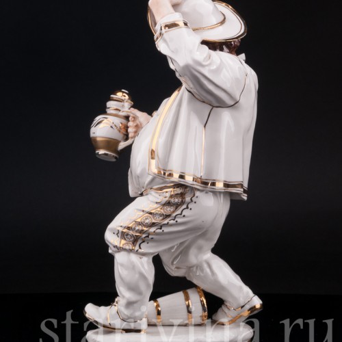 Статуэтка из фарфора Выпивоха с кувшином, Algora, Испания, вт. пол. 20 в.