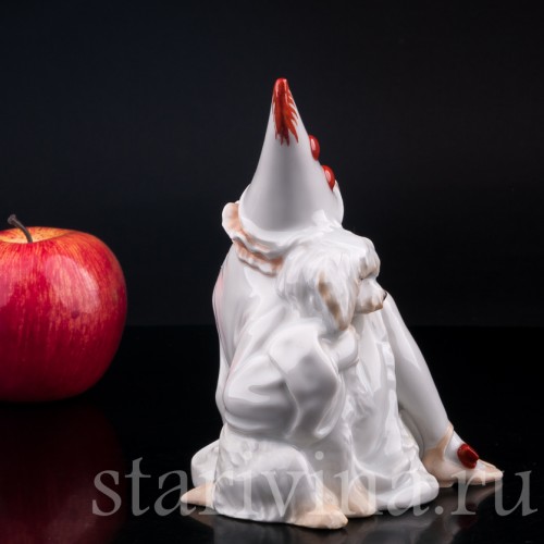 Фигурка девушки из фарфора Пьеретта с пуделем, Rosenthal, Германия, 1919-35 гг.