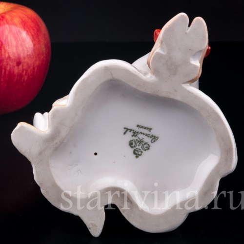 Фигурка девушки из фарфора Пьеретта с пуделем, Rosenthal, Германия, 1919-35 гг.