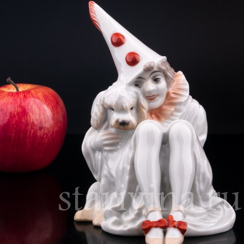 Фигурка девушки из фарфора Пьеретта с пуделем, Rosenthal, Германия, 1919-35 гг.
