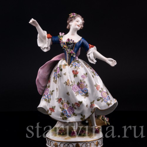 Статуэтка балерины из фарфора Танцовщица Камарго, Volkstedt, Германия, до 1935 г.