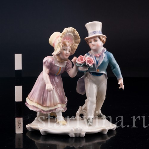 Фарфорвая статуэтка Дети с букетом цветов, Karl Ens, Германия, 1920-30 гг.