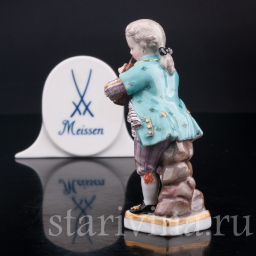 Фигурка из фарфора Мальчик, играющий на флейте, миниатюра, Meissen, Германия, кон. 19 - нач. 20 вв.