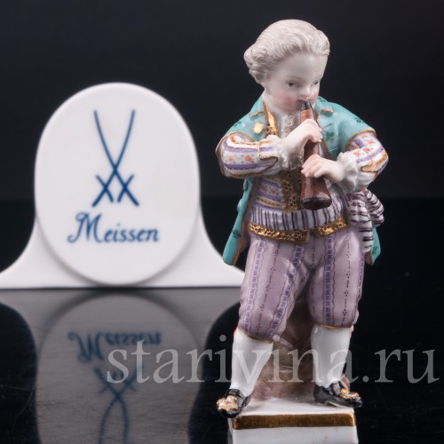 Фигурка из фарфора Мальчик, играющий на флейте, миниатюра, Meissen, Германия, кон. 19 - нач. 20 вв.