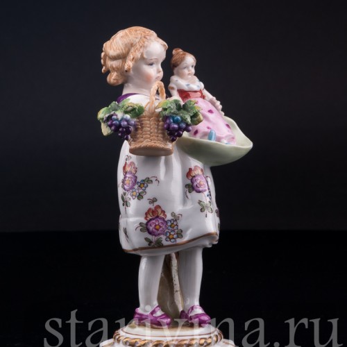 Девочка с корзиной и куклой, E. A. Muller, Германия, 1890-1927 гг.