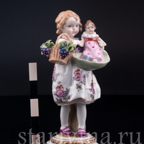 Девочка с корзиной и куклой, E. A. Muller, Германия, 1890-1927 гг.