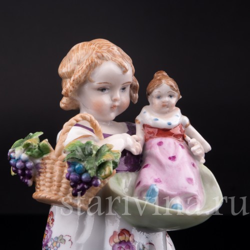 Девочка с корзиной и куклой, E. A. Muller, Германия, 1890-1927 гг.