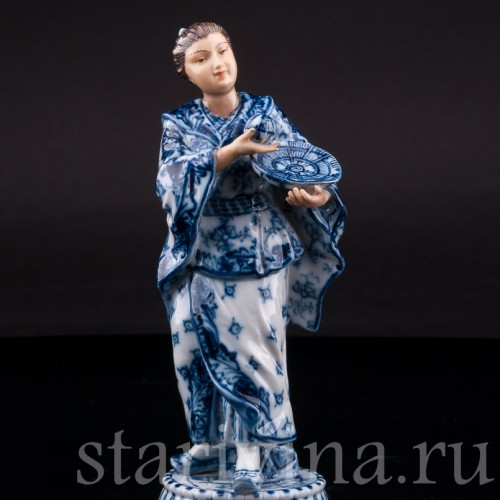 Фигурка из фарфора Китаянка с шаром, Volkstedt, Германия, кон. 19 в.