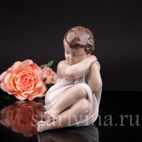 Фигурка из фарфора Бутон розы Royal Copenhagen, Дания, 1965 г.