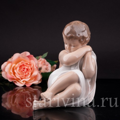 Статуэтка из фарфора девочки Бутон розы, Royal Copenhagen, Дания, 1969-74 гг.