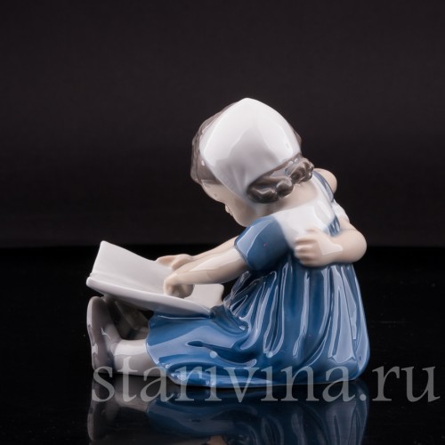 Фигурка из фарфора Малыши, читающие книжку, Bing & Grondahl, Дания, 1952-58 гг.