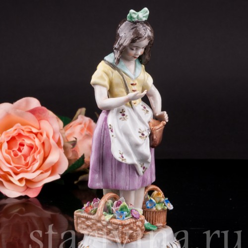 Фигурка Девочка-цветочница, Дрезден, Германия, вт. пол. 20 в.