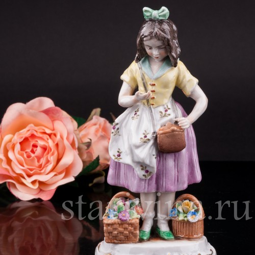 Фигурка Девочка-цветочница, Дрезден, Германия, вт. пол. 20 в.