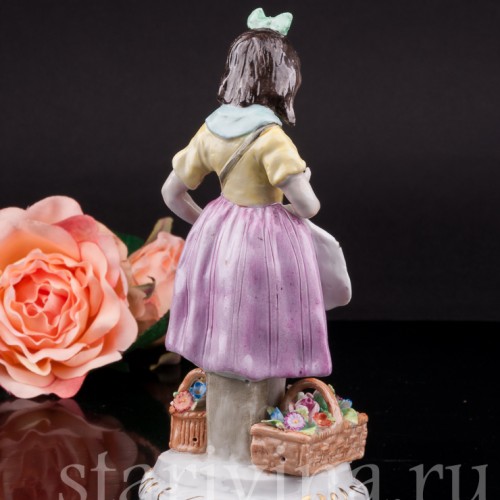 Фигурка Девочка-цветочница, Дрезден, Германия, вт. пол. 20 в.