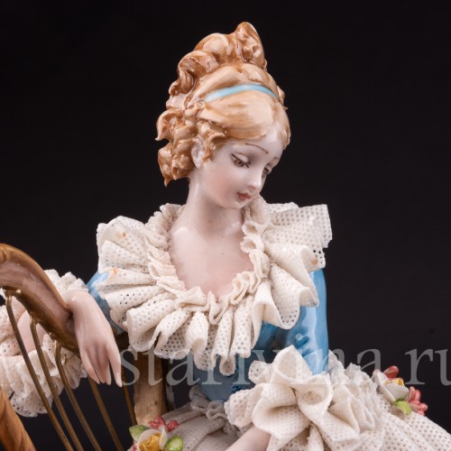 Девушка с арфой, кружевная, Capodimonte, Италия, сер.  20 в.