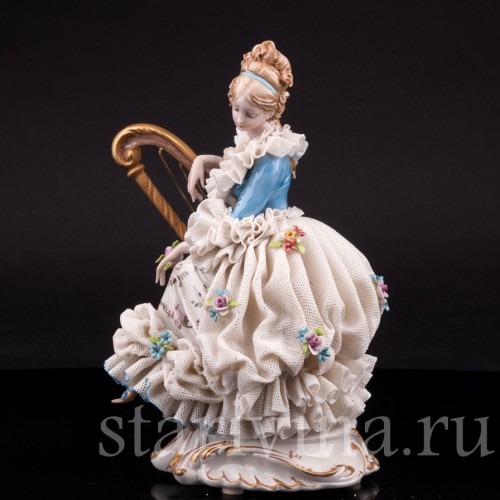 Девушка с арфой, кружевная, Capodimonte, Италия, сер.  20 в.