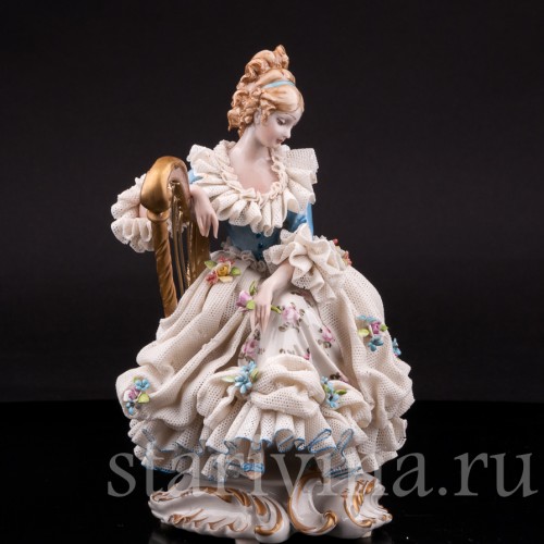 Девушка с арфой, кружевная, Capodimonte, Италия, сер.  20 в.