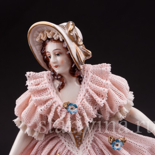 Девушка в капоре, кружевная, Ackermann & Fritze, Германия