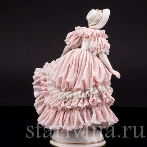 Девушка в капоре, кружевная, Ackermann & Fritze, Германия