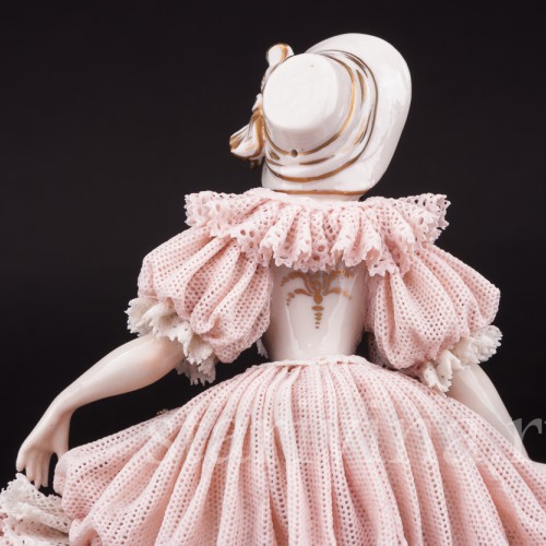 Девушка в капоре, кружевная, Ackermann & Fritze, Германия