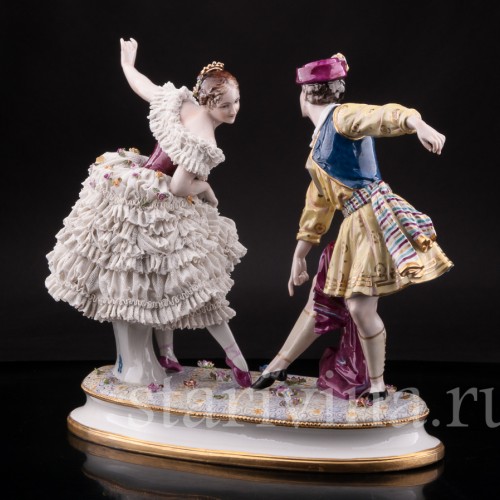 Фарвая статуэтка Артур Сен-Леон и Мари Ги-Стефан в балете Дух Долины, Volkstedt, до 1935 г.