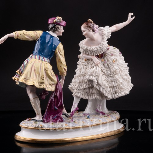 Фарвая статуэтка Артур Сен-Леон и Мари Ги-Стефан в балете Дух Долины, Volkstedt, до 1935 г.