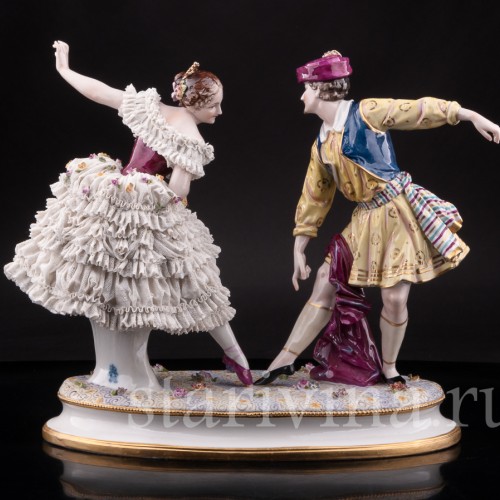 Фарвая статуэтка Артур Сен-Леон и Мари Ги-Стефан в балете Дух Долины, Volkstedt, до 1935 г.