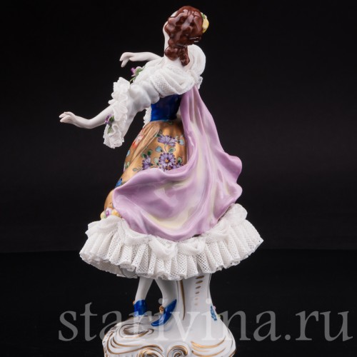 Статуэтка из кружевного фарфора Танцующая девушка, Volkstedt, Германия, после 1935 г.