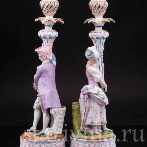 Уцененные фарфоровые Подсвечники Дама и кавалер, Франция, 19 в.