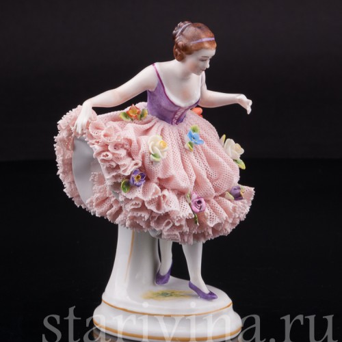 Фигурка из кружевного фарфора Танцующая девушка, Muller & Co, Германия, нач. 20 в.
