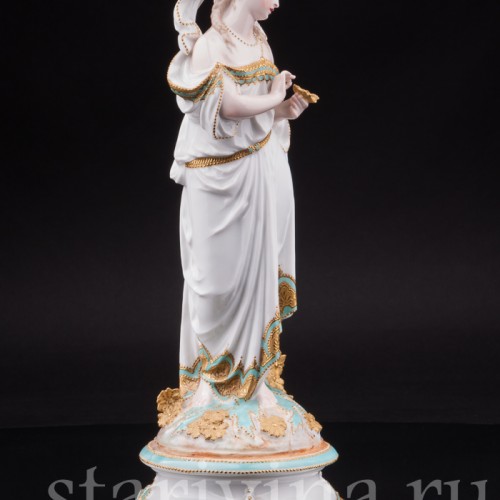 Фарфоровая статуэтка Аллегория весны, Limoges, Франция, 1872-81 гг.