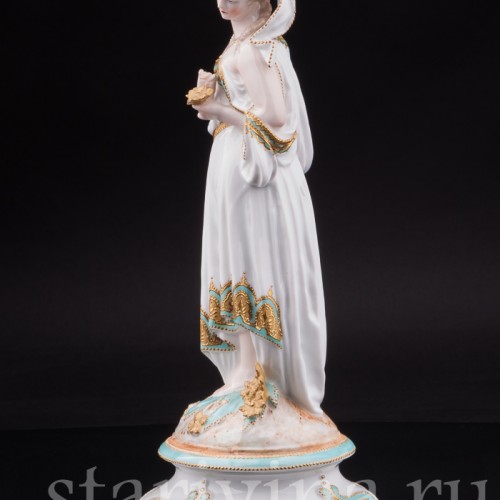 Фарфоровая статуэтка Аллегория весны, Limoges, Франция, 1872-81 гг.