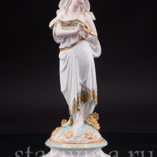 Фарфоровая статуэтка Аллегория весны, Limoges, Франция, 1872-81 гг.