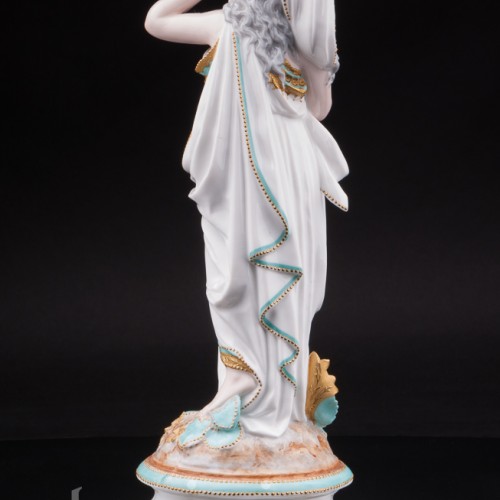 Антикварная фарфоровая статуэтка Аллегория зимы, Limoges, Франция, 1872-81 гг.