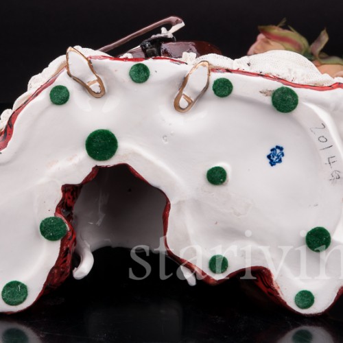 Статуэтка Дама с виолончелью, кружевная, Volkstedt, Германия, сер. 20 в.