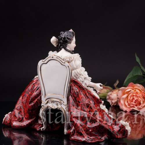 Статуэтка Дама с виолончелью, кружевная, Volkstedt, Германия, сер. 20 в.