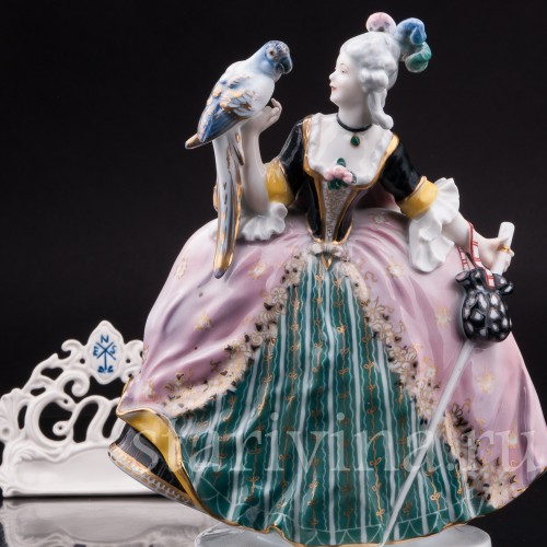 Статуэтка Девушка с тростью и попугаем, Karl Ens, Германия, 1920-30 гг.