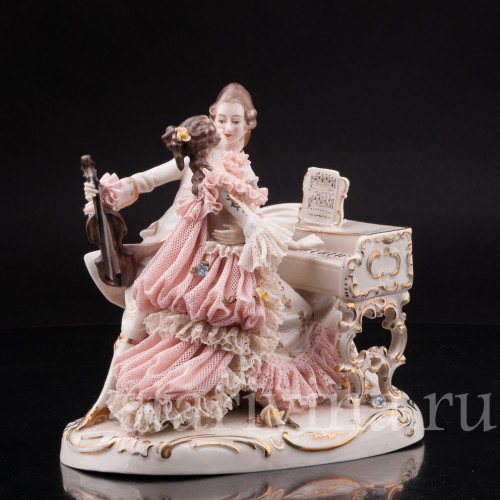 Пара с клавесином и виолончелью, кружевная, Ackermann & Fritze, Германия