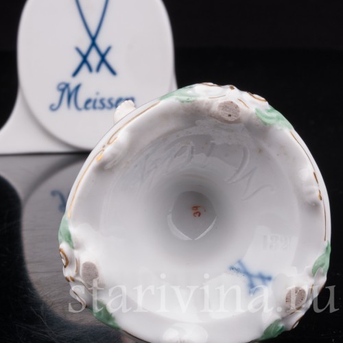 Статуэтка из фарфора Купидон со связанными крыльями, Meissen, Германия, сер. 19 - нач. 20 вв.