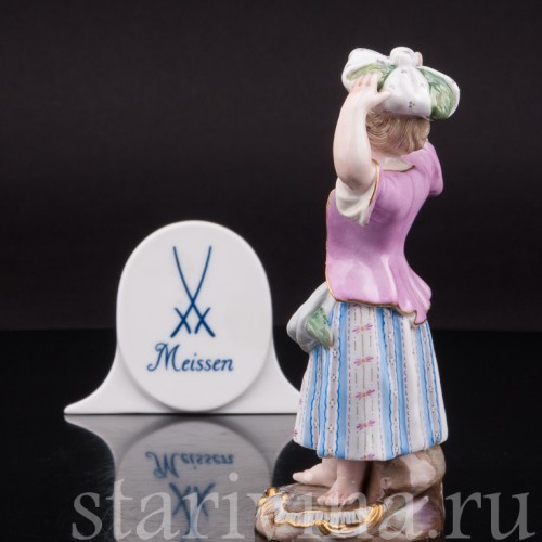 Фарфоровая фигурка Девочка со скошенной травой, Meissen, Германия, сер. 19 - нач. 20 вв.