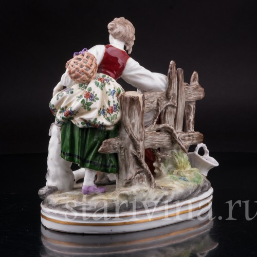 Композиция из фарфора Пара с собачкой, Dressel, Kister & Co, Германия, нач. 20 в.