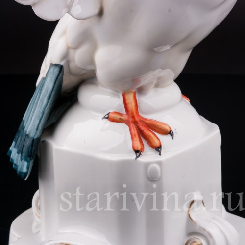 Фигурка из фарфора Голубь, Hertwig & Co, Германия, 1920-30 гг.