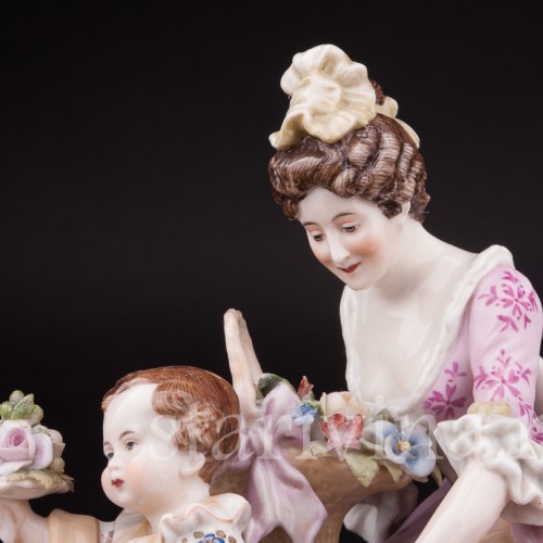 Фарфоровая статуэтка Мама с дочкой, Scheibe-Alsbach, Германия, 1925-72 гг.