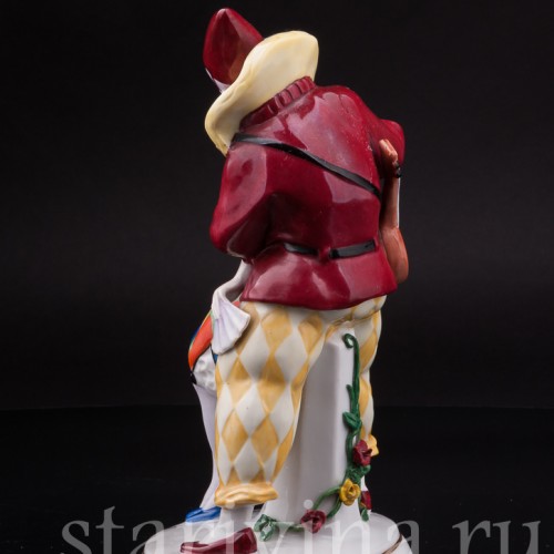 Статуэтка из фарфора Арлекин и Коломбина, Hertwig & Co, Германия, 1920-30 гг.
