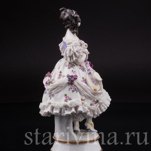 Статутка Девушка со шляпкой, кружевная, Volkstedt, Германия, до 1935 г.