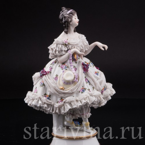 Статутка Девушка со шляпкой, кружевная, Volkstedt, Германия, до 1935 г.